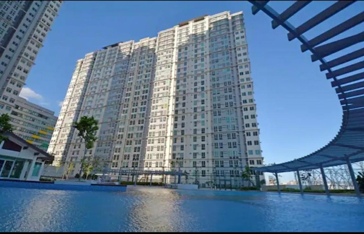 San Lorenzo Place Condo San Pedro Makati Exterior foto