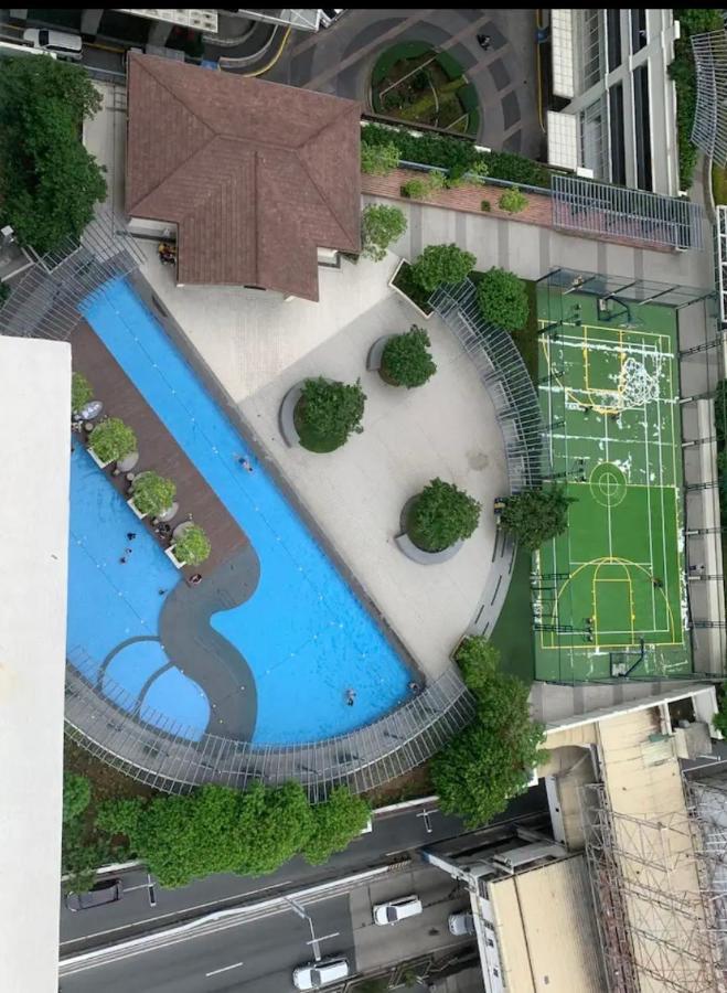 San Lorenzo Place Condo San Pedro Makati Exterior foto