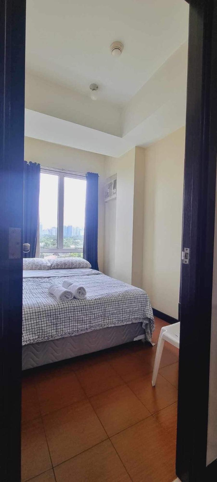 San Lorenzo Place Condo San Pedro Makati Exterior foto